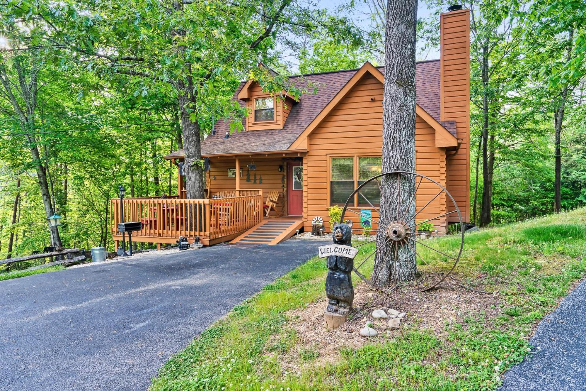 Cozy, Ada Accessible, Family Cabin With Hot Tub Sevierville Exterior photo